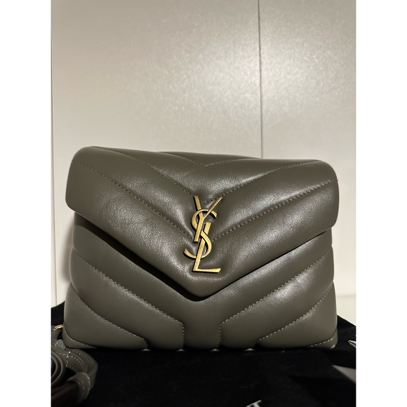 SAINT LAURENT YSL TOY LOULOU KHAKI GREY LIKE NEW - Picture 2 of 15
